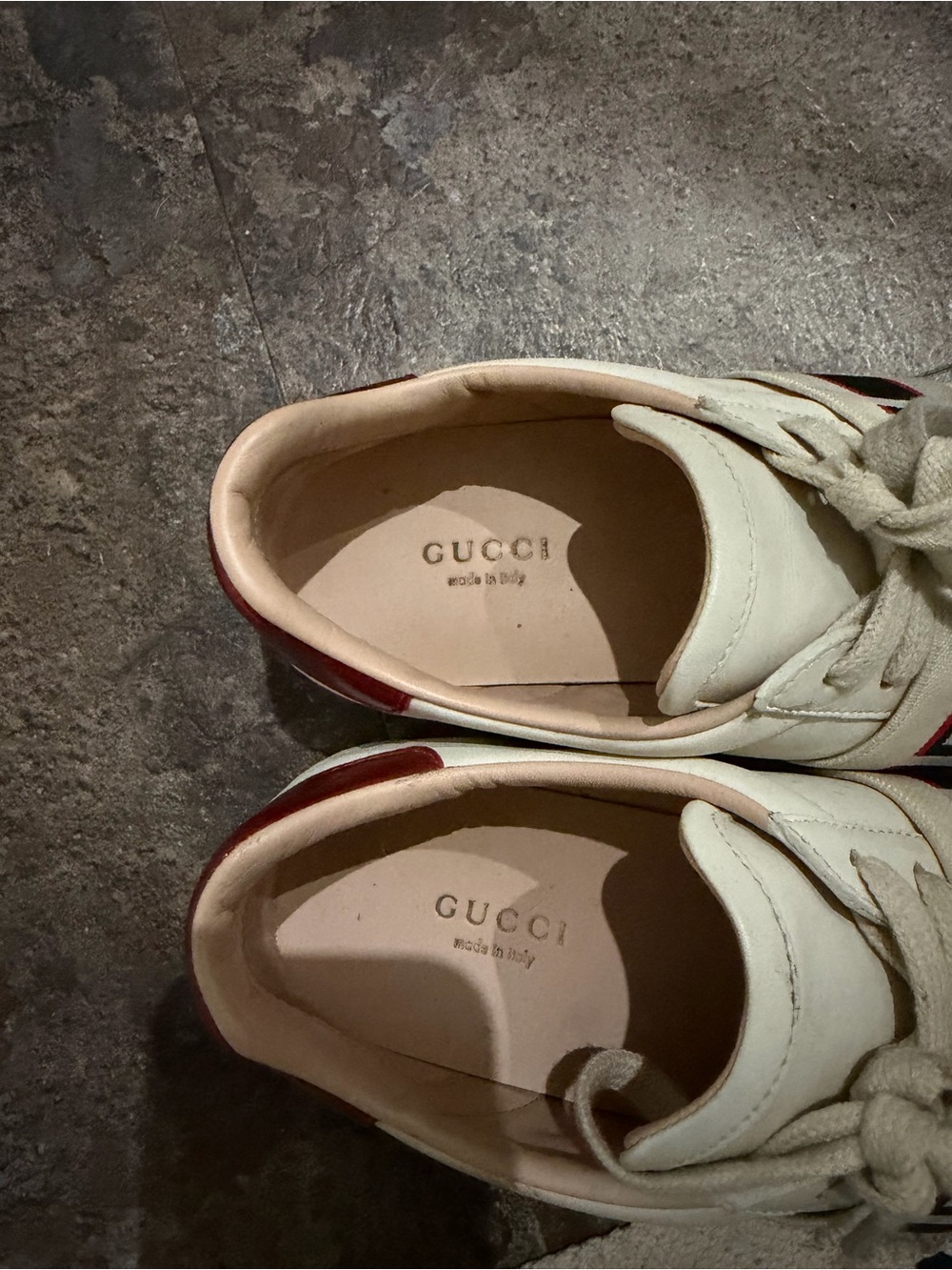 Authentic Gucci Runner - Picture 2 of 4
